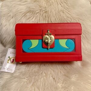 Loungefly Stitch Shoppe- Snow White Evil Queen Heart Box Figural Crossbody Bag